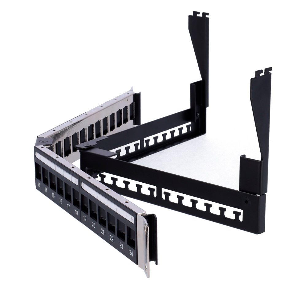 Vinklet tomt patchpanel 24 port FTP, 1U